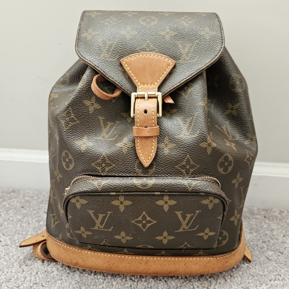 Louis Vuitton Handbags - Louis Vuitton Montsouris MM Backpack